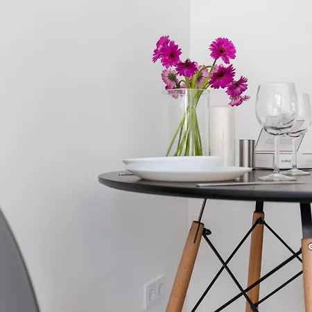 River To The City - Studio 7B Apartment Вильнюс Экстерьер фото